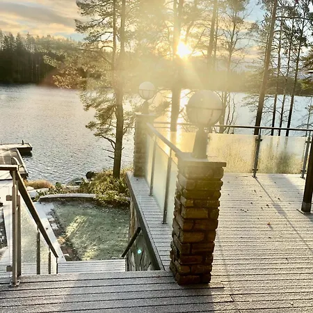 Lakeside & Tahkovuori
